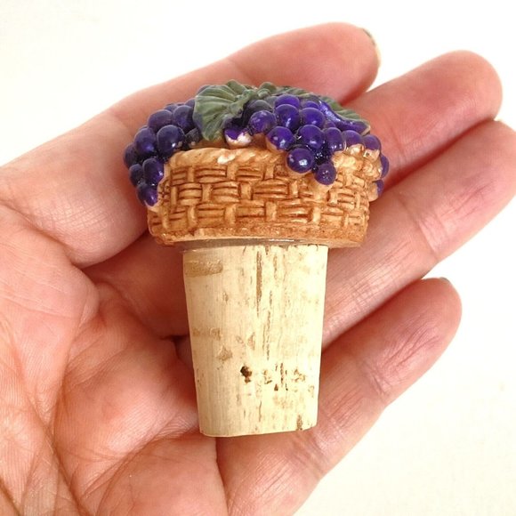 Basket of Grapes Cork Bottle Topper Hand Painted Ceramic Porcelain 17.5mm x 21mm - Picture 4 of 10